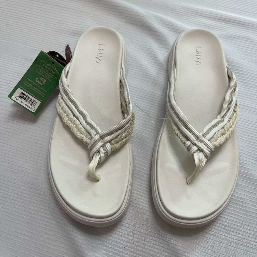 NWT Lamo White Nami Flip Flops Sandals Size 8 New